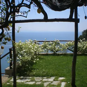 https://cielo-e-mare-casa-vacanze.hotels-amalfi.com